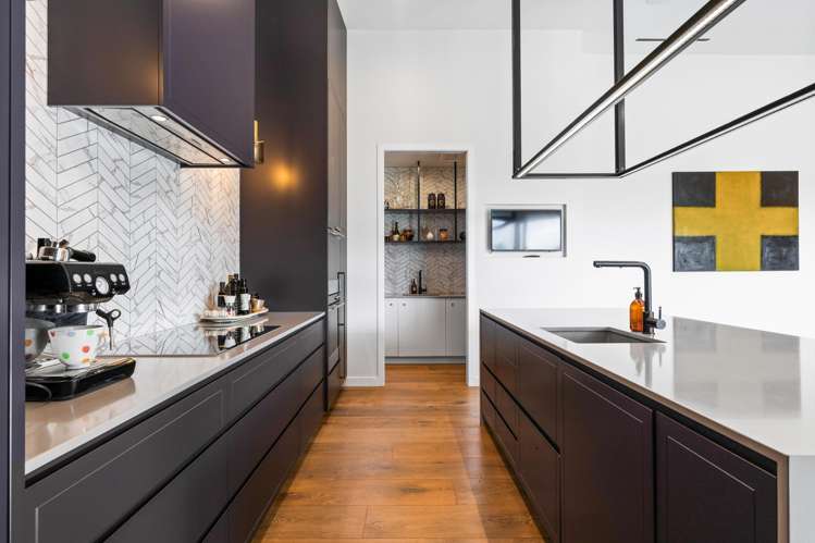 15 Myra Evelyn Grove Dairy Flat_6