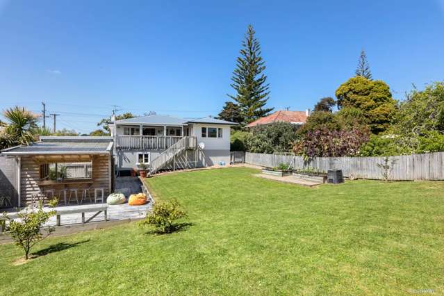 53 Golf Road New Lynn_1