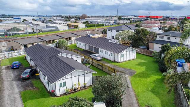 16A & 18 Tironui Station Road Takanini_1