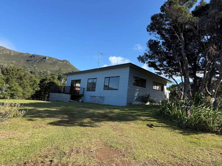 4,6,8 Iona Road Great Barrier Island_25