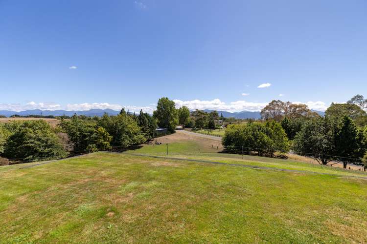 56 Fairbourne Drive Fairhall_12