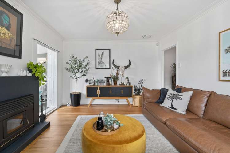 6 Pemberton Crescent Greerton_10