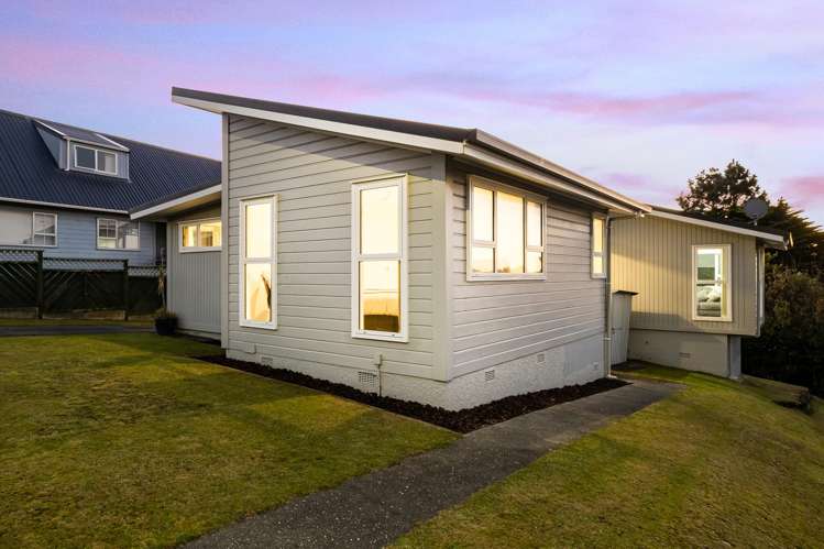 8 Japonica Crescent Ranui Heights_22