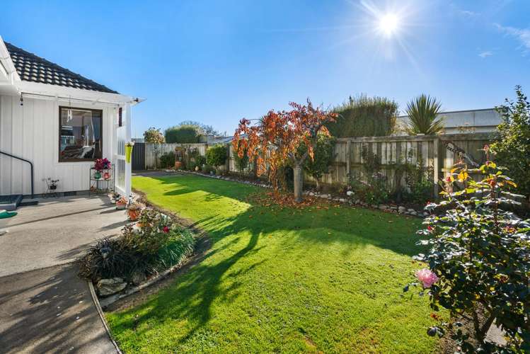 67 Hargood Street Woolston_20