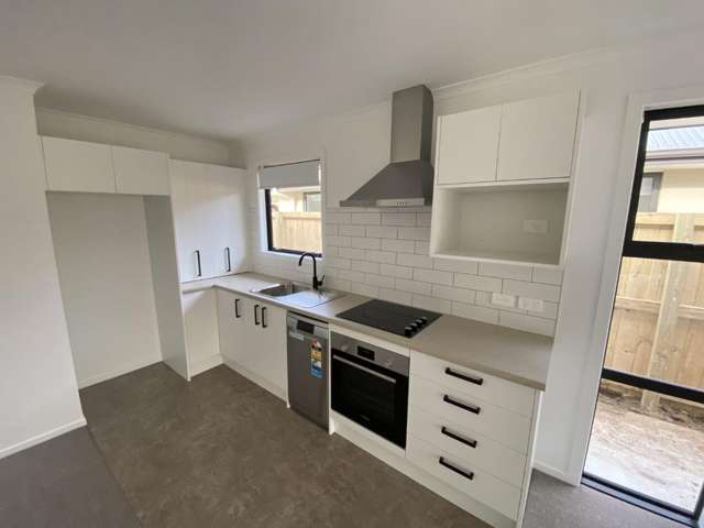 3/6 Longwood Place Harrowfield_2