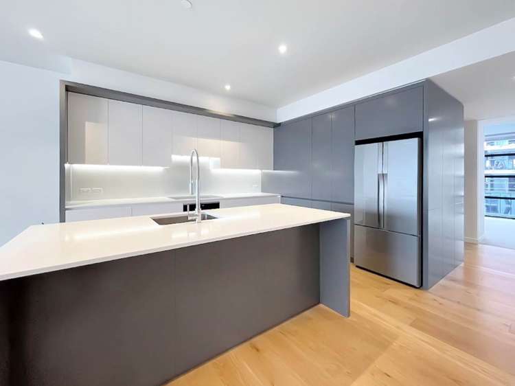 803/141 Pakenham Street West City Centre_6