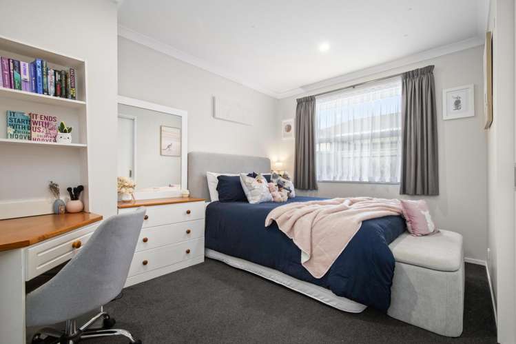 15 Lydiard Place Beachlands_11