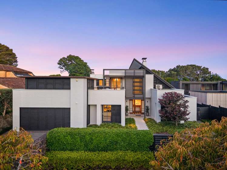 8 Shipherds Avenue_0