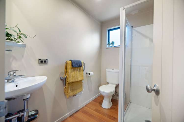 54 Xenicus Rise Glenorchy_26