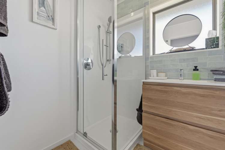 406A Ngatai Road Bellevue_11