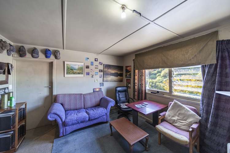 9 Guys Hill Road Hospital Hill_8