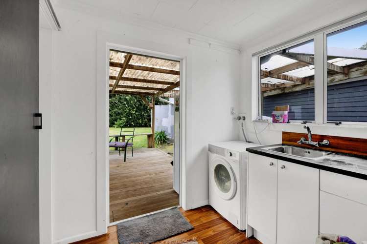 2 Wood Street Patea_17