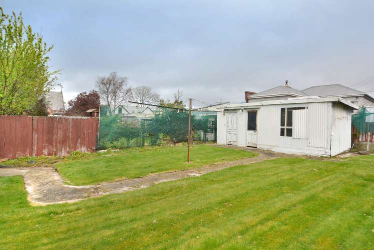 47 Baker Street Caversham_17