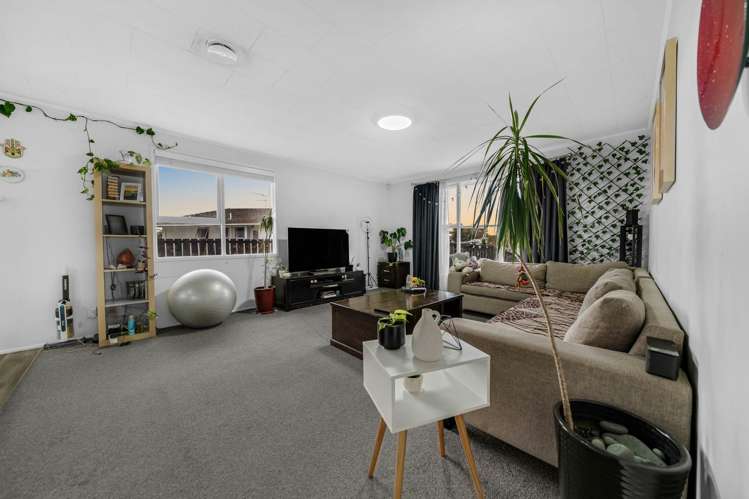 21 Ben Lora Place Mangere East_15