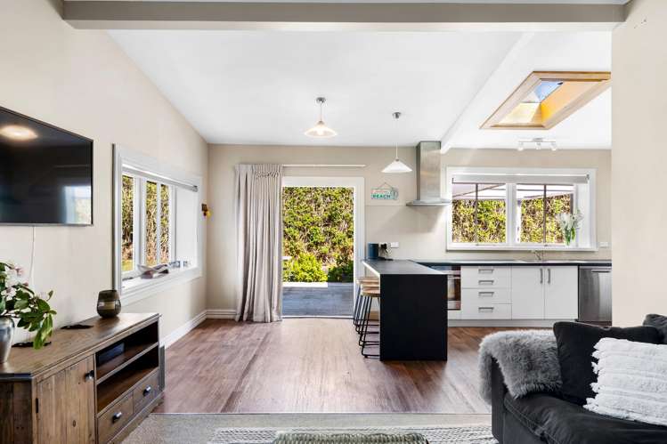 70 Gillies Crescent Waimarama_8