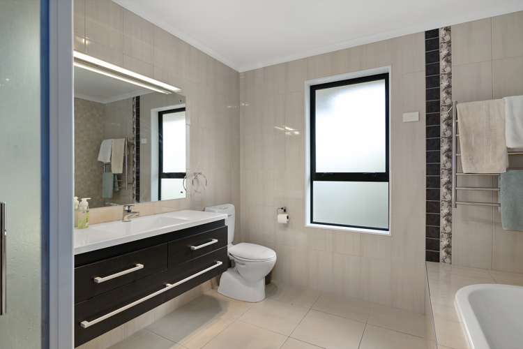 3 Kingi Place Richmond_16