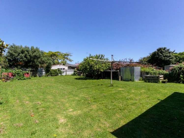 63 Queen Street Waitara_1