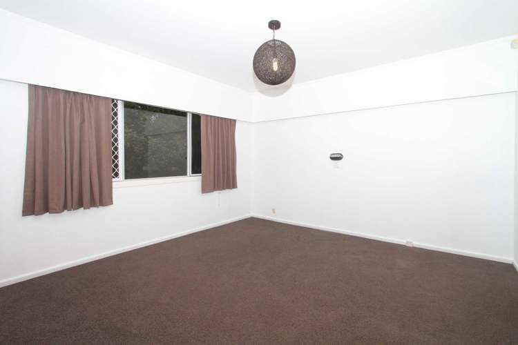 22 Forest Hill Road Henderson_6