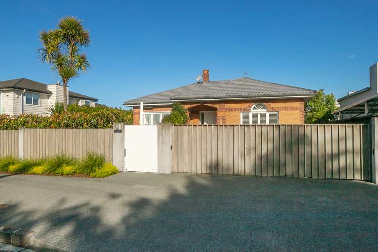 37 Harbour View Road Point Chevalier_14