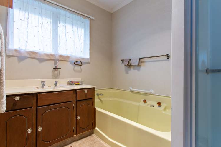 4 Guy Street Dannevirke_12