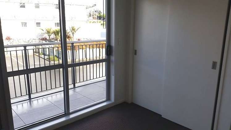 A9/60 Masons Road Oteha_8