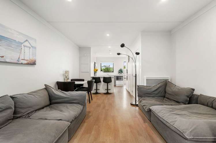 6/2 Brandon Road Glen Eden_9
