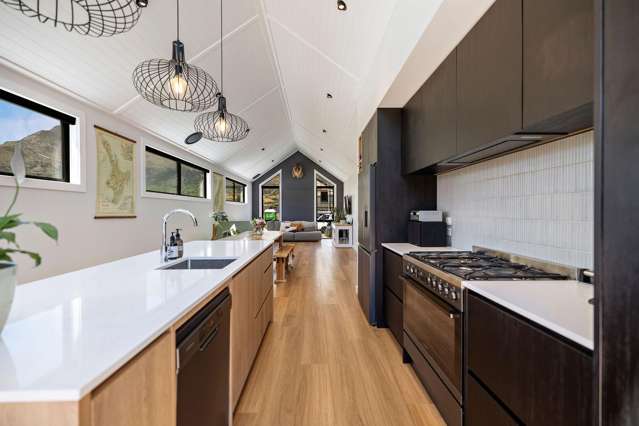 36 Kernel Loop Jacks Point_4