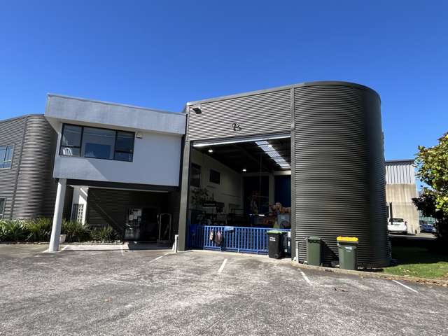 Prime Bush Road exposure - 314sqm industrial