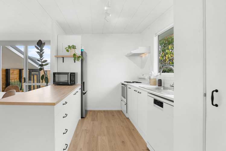 1/81 Archmillen Avenue Pakuranga Heights_4