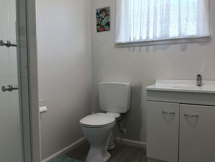 2/304 Nelson Street South Hastings_6