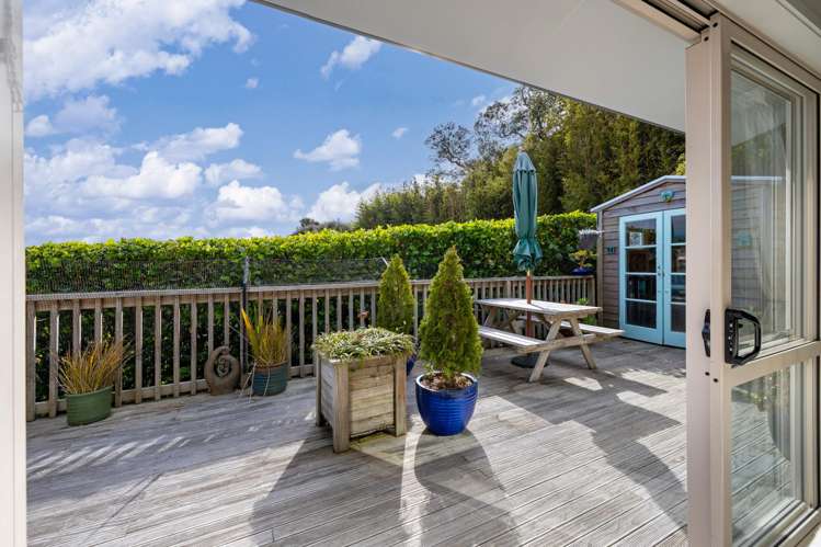 8 Seabreeze Way Raglan_18
