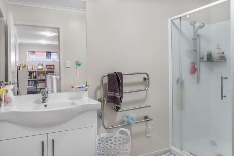 20c Kelvin Place Hamilton East_10