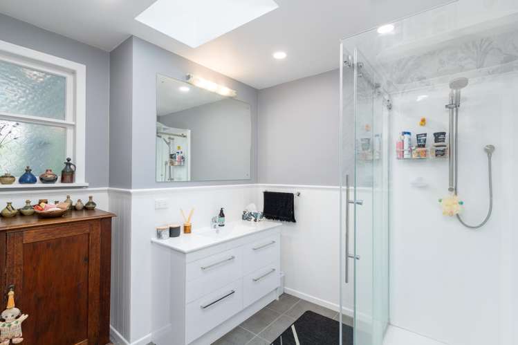 44 Holdsworth Avenue Trentham_11