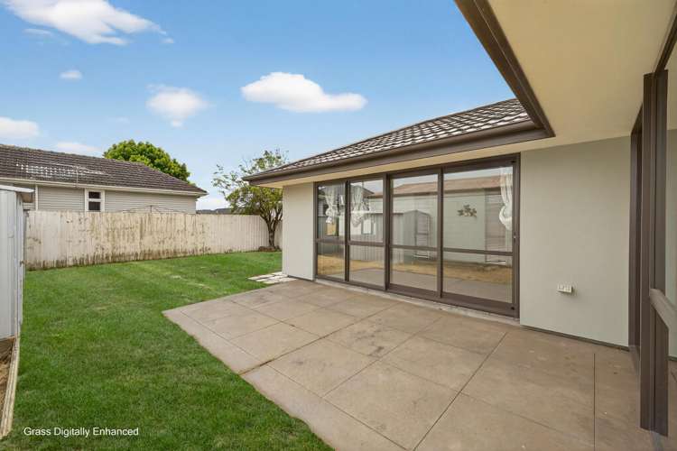 10A Cossar Street Burwood_13