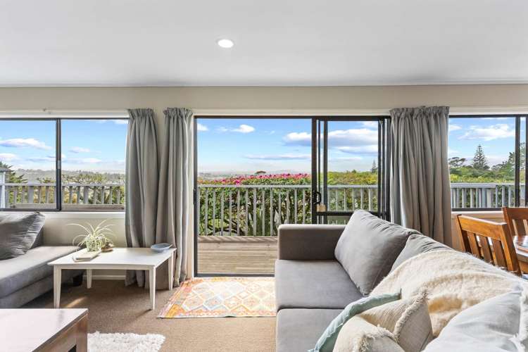 139 Glengarry Road Glen Eden_12