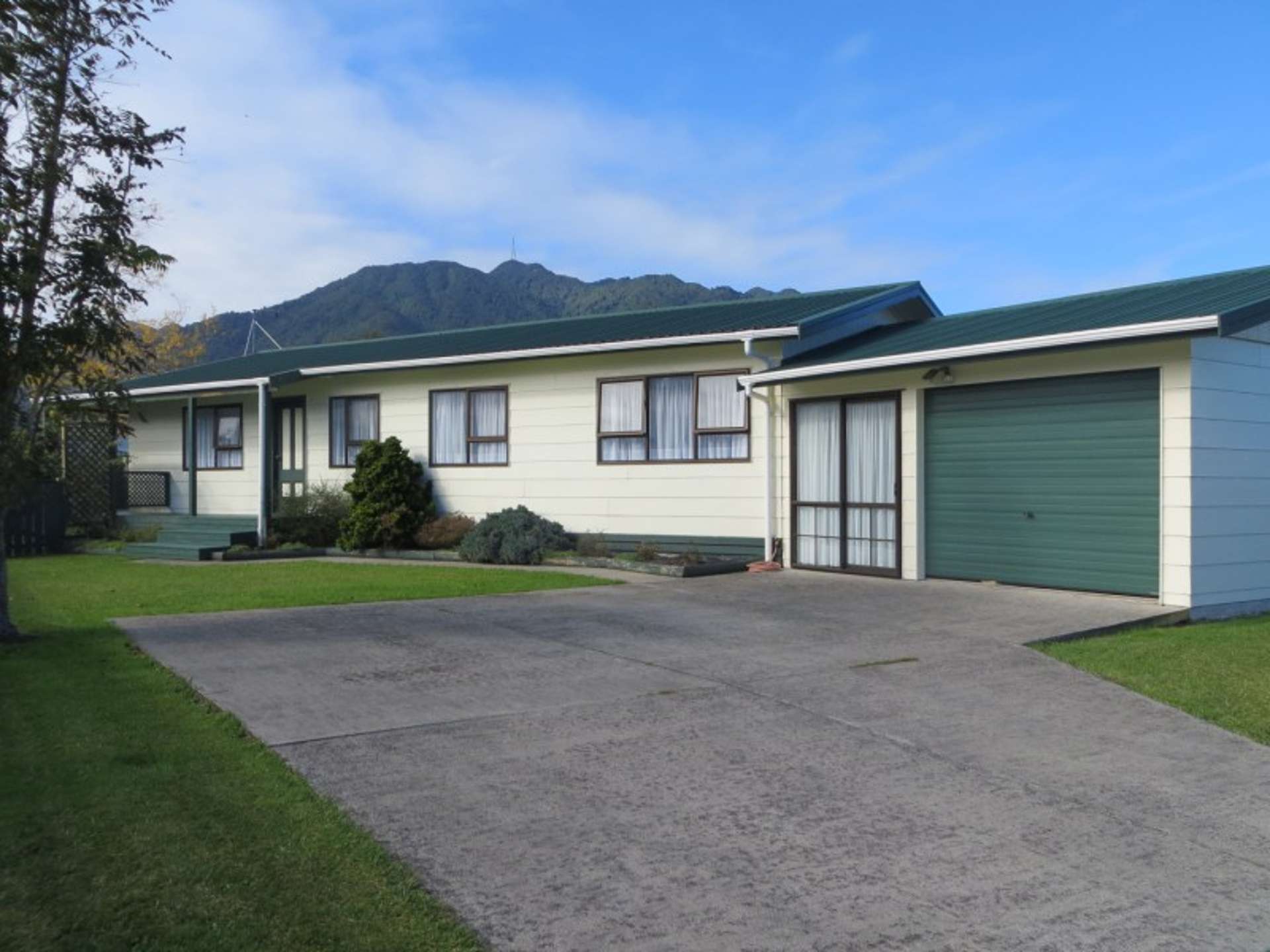 18 Dunlop Crescent Te Aroha_0