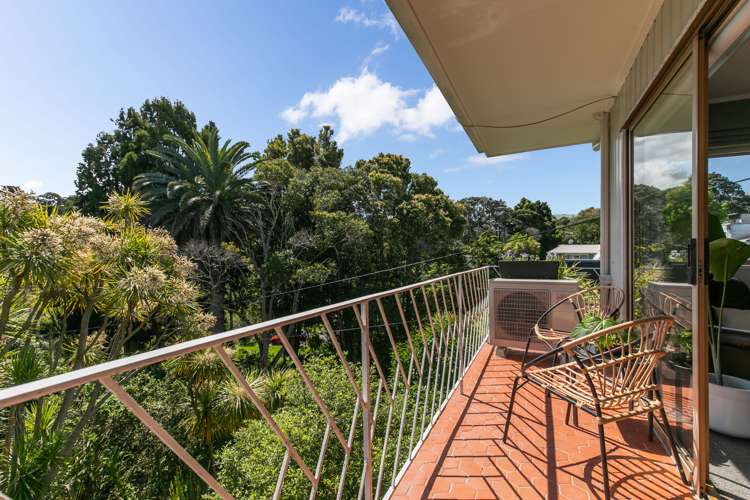 2/22a Church Street Northcote Point_9