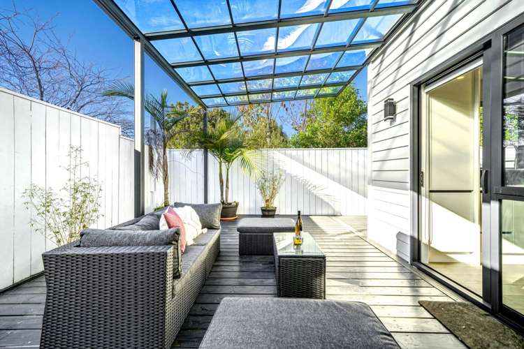 17A Winhall Rise Remuera_24