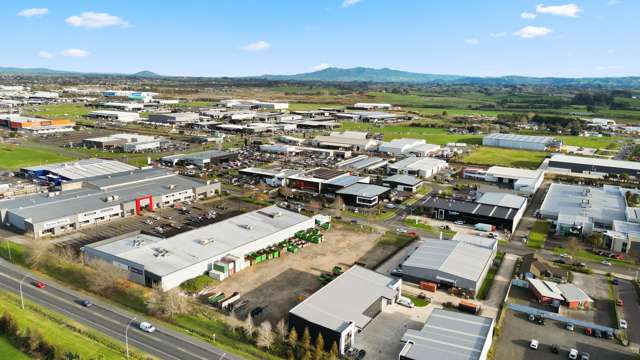 18-20 The Boulevard Te Rapa_2