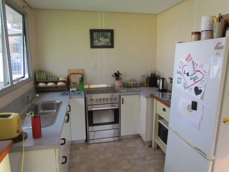 14 Wakefield Street Tuamarina_10