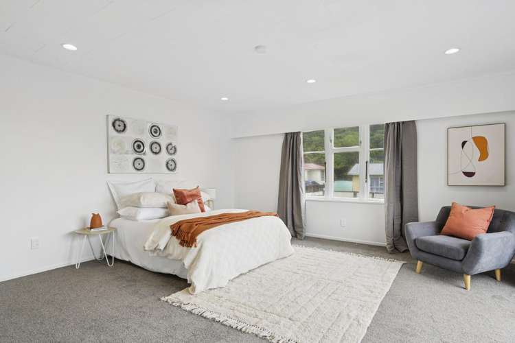 55 Lees Grove Wainuiomata_7