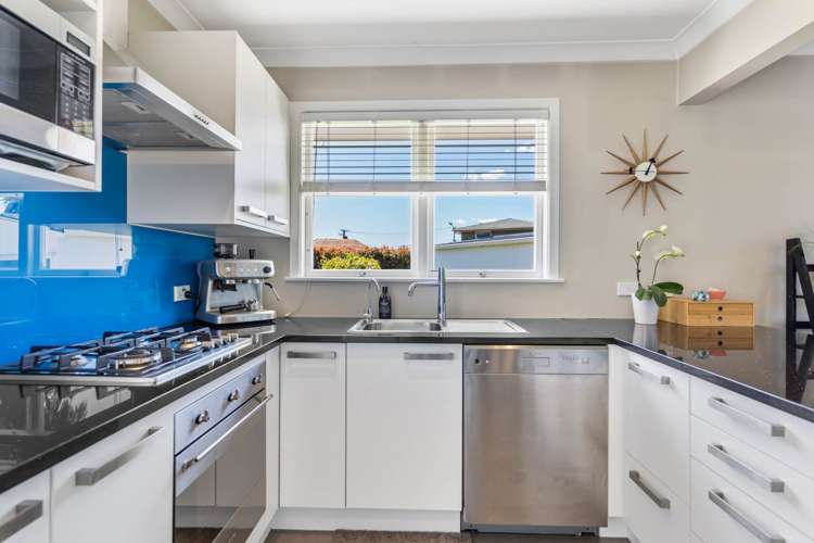 2/9 Anthony Place Pakuranga_12