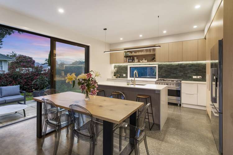 41 Hereford Street Te Atatu Peninsula_5