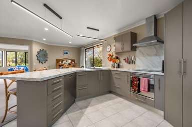 12 Chesterton Drive_4