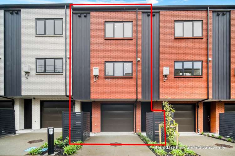 11 Henry Maxwell Way Flat Bush_15