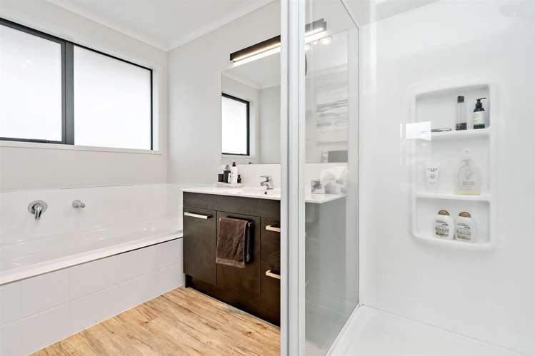 40 Jarrett Terrace Leamington_15