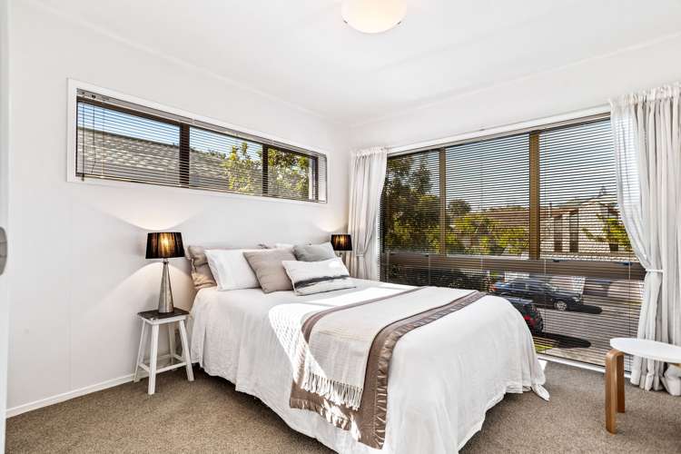 2/36 Miltonia Avenue Te Atatu South_16