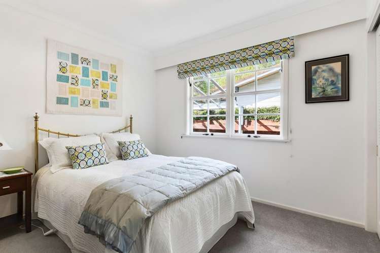 4 Freemans Way Pinehaven_16