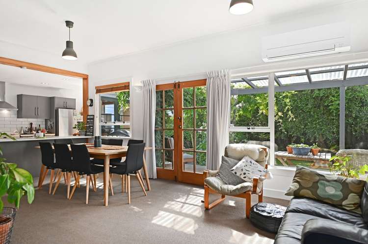 299 Eastern Terrace Sydenham_9