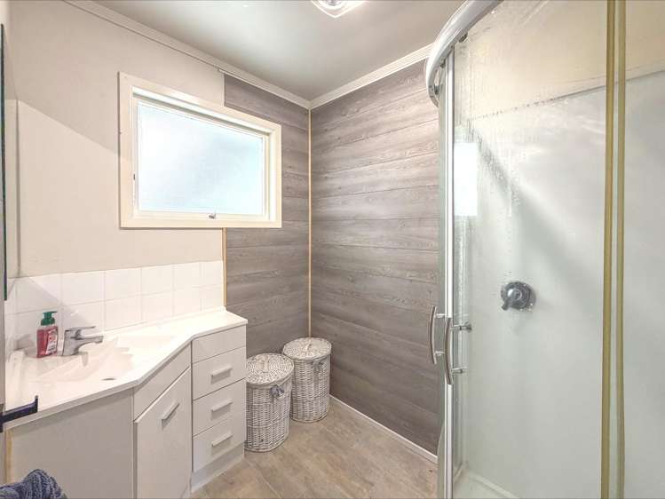 39 Main North Road Otorohanga_11
